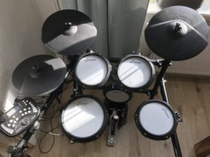 Donner DED 400 elektronisches Schlagzeug für Anfänger mit Mesh-Heads
