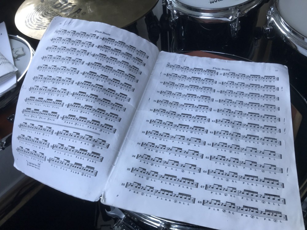 Fortgeschrittene Übungen in Stick Control